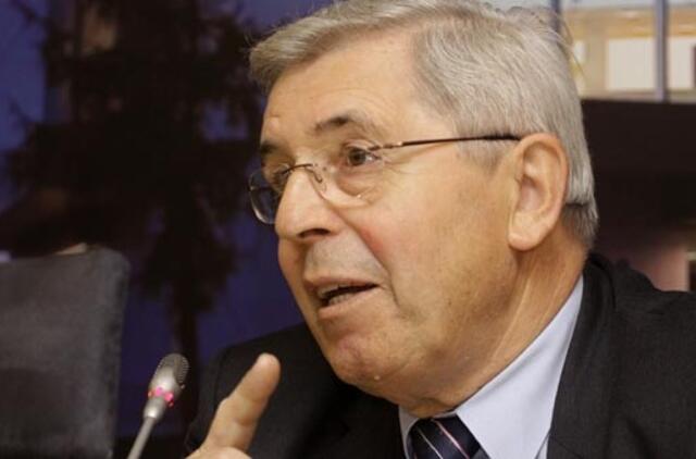 Parlamentaras J. Karosas: įsigali gatvės sprendimų tvarka