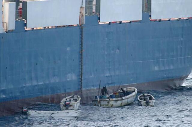 Piratų nesustabdo net drastiški metodai