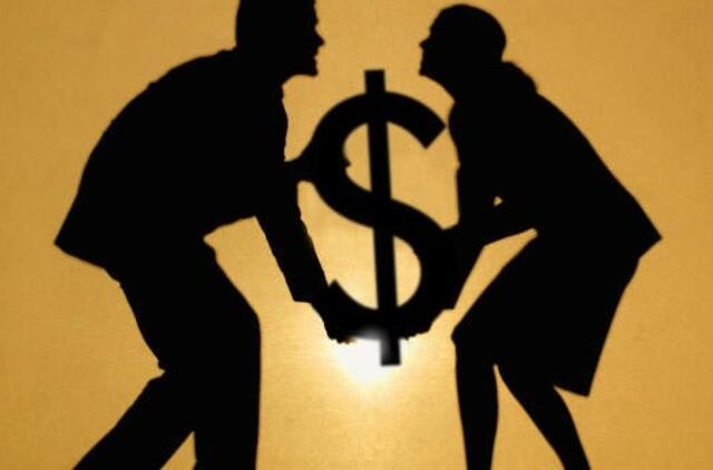 A. Butkevičius: Vyriausybė skolinasi patyliukais