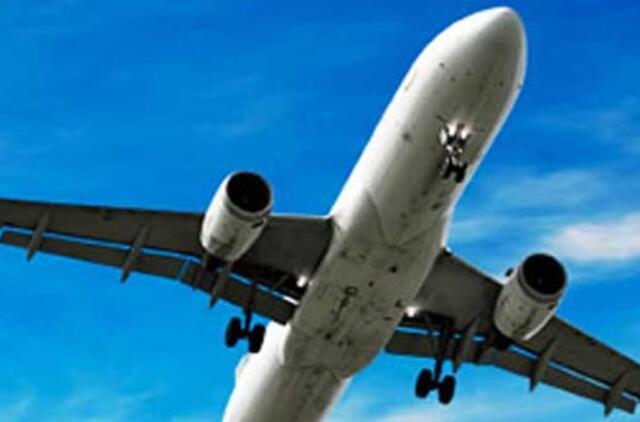 Libijos sostinės Tripolio oro uoste per lėktuvo katastrofą žuvo 105 žmonės