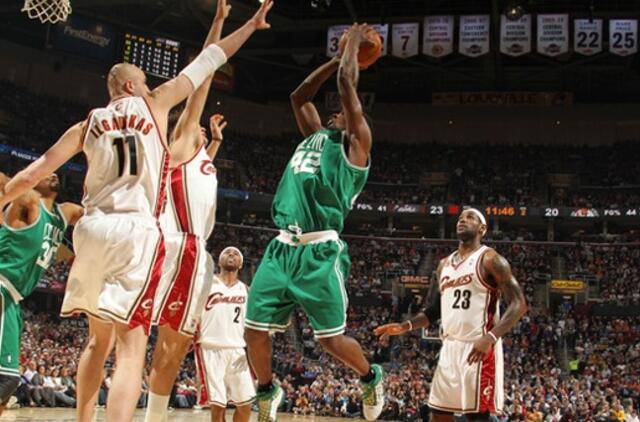 "Cavaliers" trečią kartą pralaimėjo "Celtics" ekipai