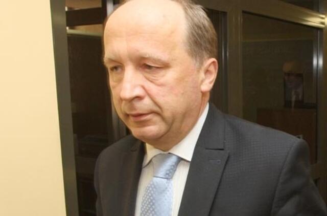 Premjeras reiškia susirūpinimą dėl "politinės barbarybės" apraiškų