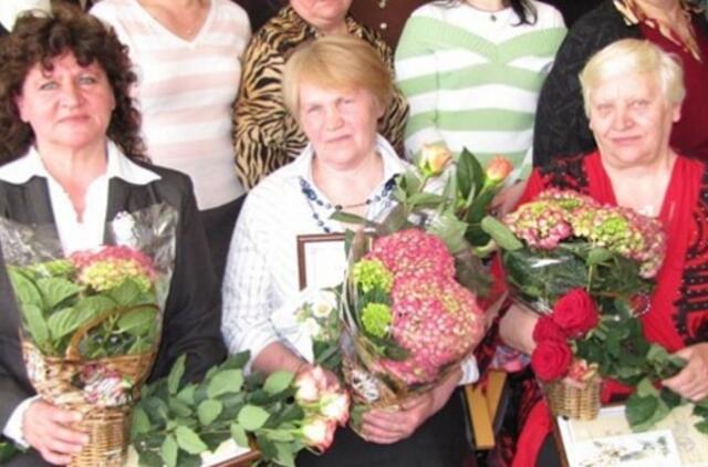 Pasveikintos jubiliejinių gimtadienių sulaukusios socialinės darbuotojos