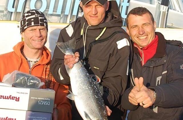 Sportinės žūklės fanams audringa jūra nesutrukdė