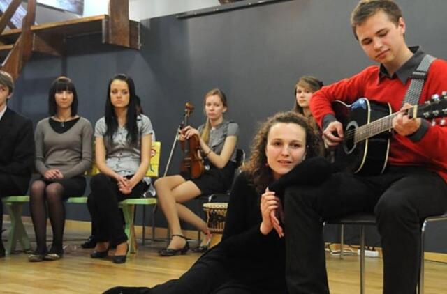 Jaunimo duoklė lietuviškam žodžiui