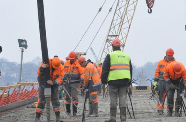 Nedarbo burbulas sprogs skaudžiai