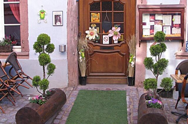 Rikujeviras: Elzaso perlas