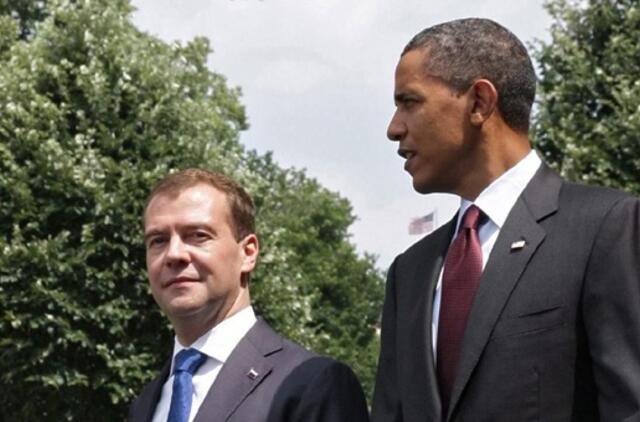 B. Obama ir D. Medvedevas susitiko deryboms Baltuosiuose rūmuose