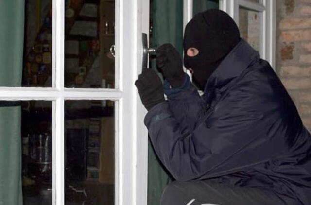 Draudikai: per Jonines avaringumas kyla 20 proc., vagysčių iš būstų padvigubėja