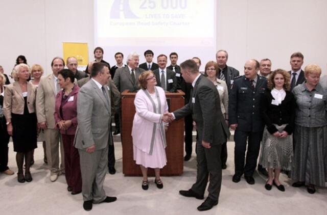 Europos kelių saugos chartiją pasirašė dar 23 Lietuvos organizacijos