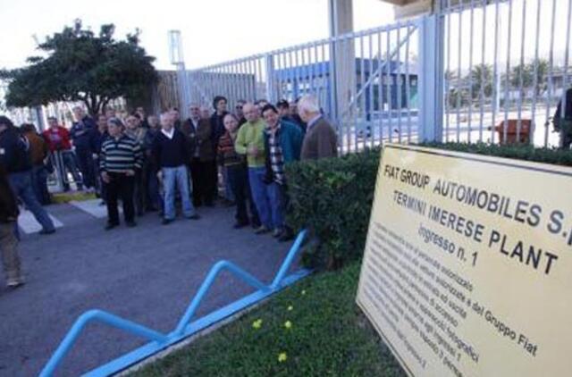 "Fiat" darbininkai: "Mes streikuojame ne dėl futbolo"