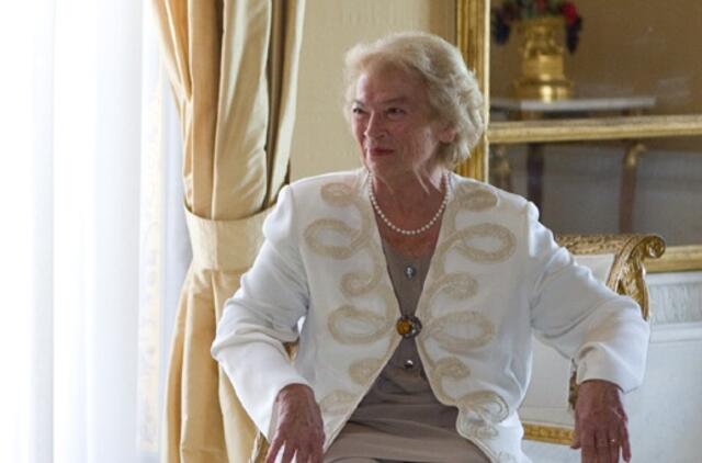 Italijos prezidento žmona naudojasi visuomeniniu transportu