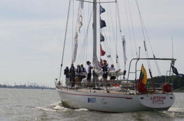 Jachta "Lietuva“ leidžiasi į regatų maratoną
