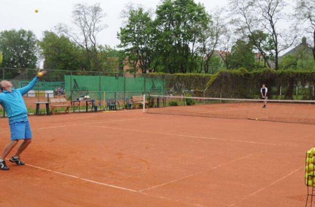 Lauko tenisininkai atidarė vasaros sezoną