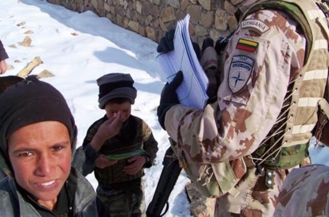 Lenkams svarstant karius iš Afganistano išvesti iki 2013-ųjų, Lietuva datų neįvardina