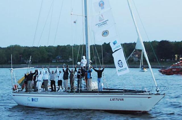 "Lietuva" vėl išplaukia garsinti Lietuvos