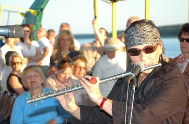 "Muzikuojantis keltas" vėl buria melomanų įgulas