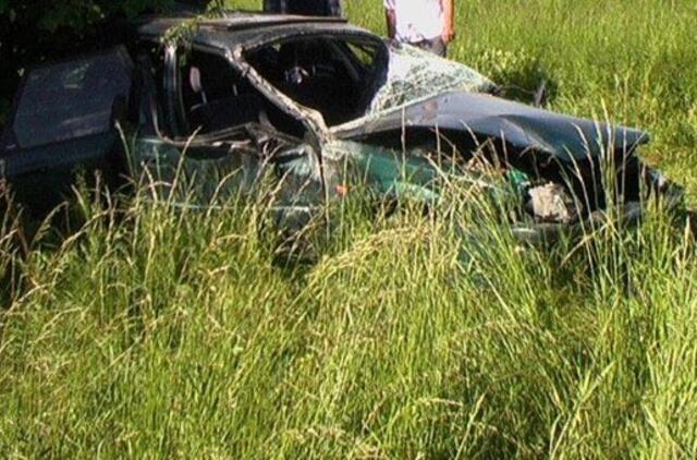 Netoli Lėbartų - mirtimi pasibaigusi avarija