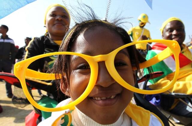 PAR 2010: žiupsnelis įvairybių iš pasaulio futbolo čempionato