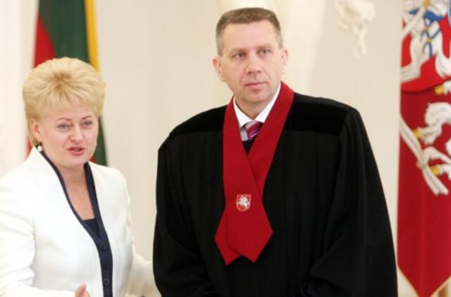 Pareigas pradėjo eiti naujasis generalinis prokuroras D. Valys