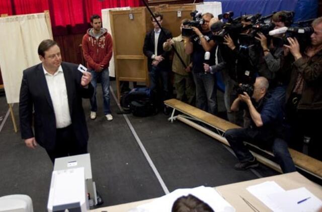 Po diskusijų dėl galimo valstybės skilimo belgai renka parlamentą