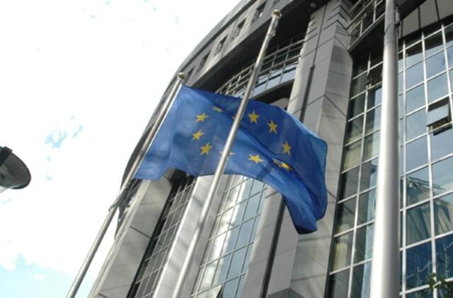 Valdžia jau dangstosi ES šantažu