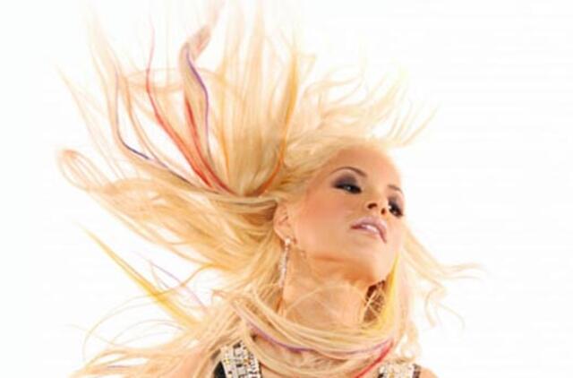 Blondinės uždirba daugiau, tačiau daugiau ir išleidžia