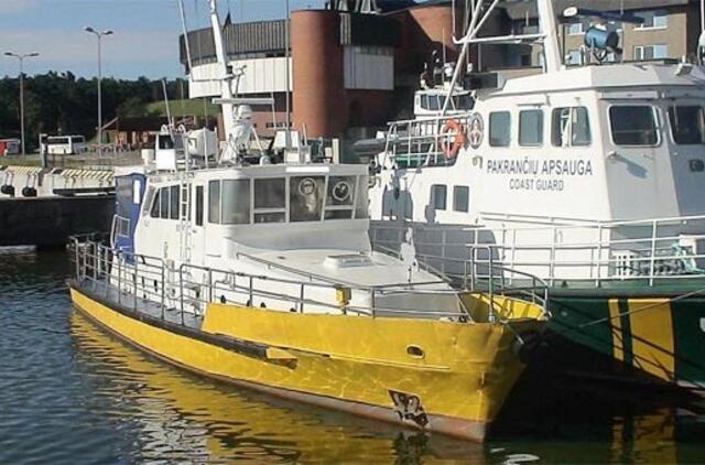 Cigarečių kontrabandą plukdė kateriu