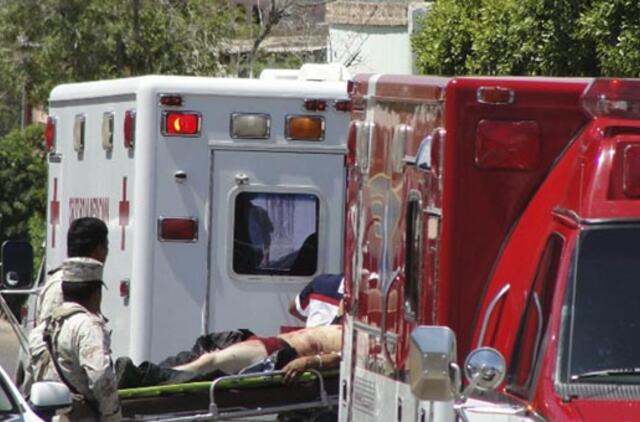 Meksika:  per narkotikų prekeivių susirėmimus žuvo 21 žmogus