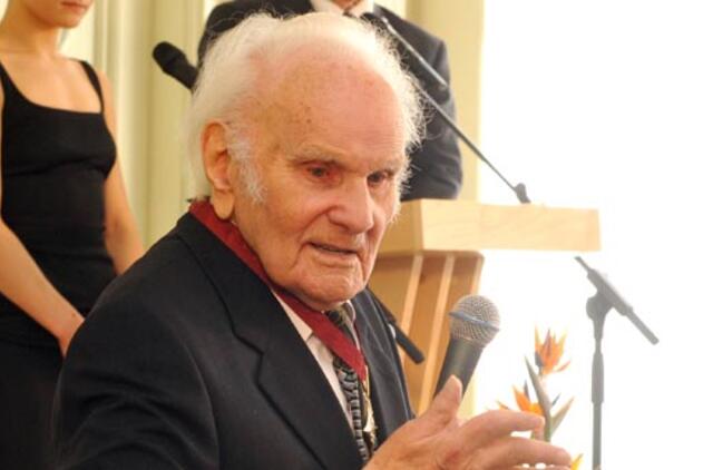 Vyriausiasis Lietuvos lėlininkas Stasys Ratkevičius vaidino ir Klaipėdos dramos teatre