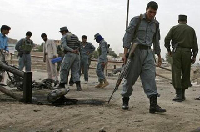 Afganistane puolant Talibano kalėjimą žuvo mažiausiai 18 žmonių