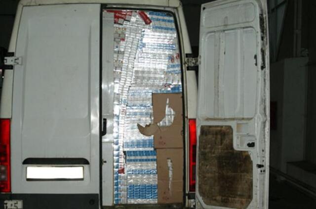 Cigarečių kontrabandos vertė - penktadalis milijono