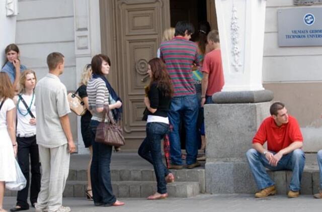 Prasidėjo papildomas priėmimas į aukštąsias mokyklas