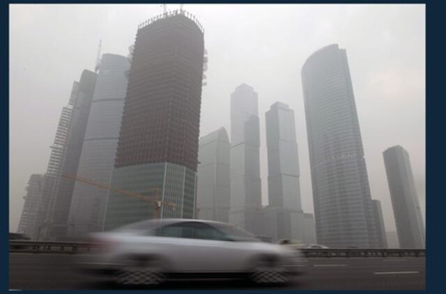 Smogas griauna maskviečių automobilius