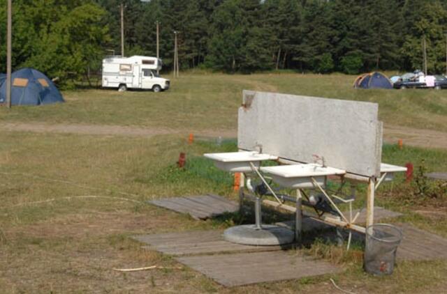 Stovyklavietės – nelegalios, nes Tarybos potvarkis svarbiau už įstatymą