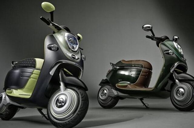 Į gatves netrukus išvažiuos elektra varomi "Mini" bei "Smart" motoroleriai