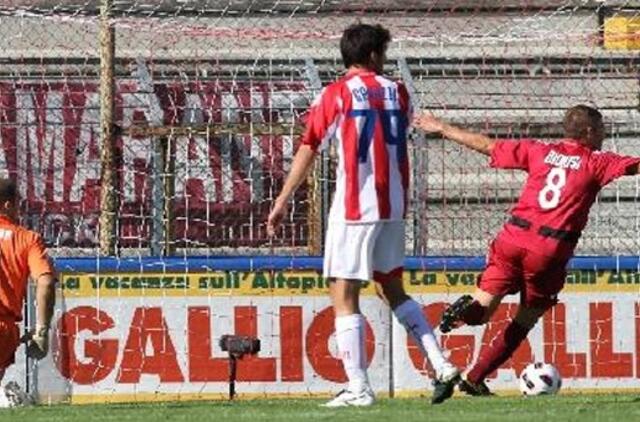 Klaipėdiečio Tomo Danilevičiaus "Livorno" sužaidė lygiosiomis su "Vicenza"