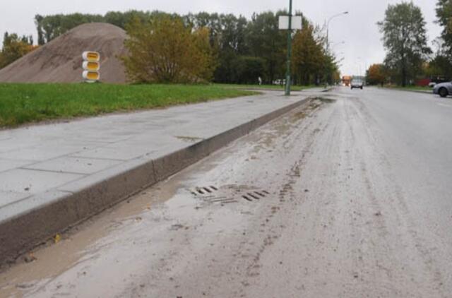 Klaipėdos gatvėse purvina kaip kaime