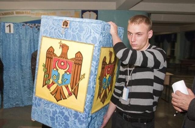 Moldovoje nepavyko referendumas dėl tiesioginių prezidento rinkimų