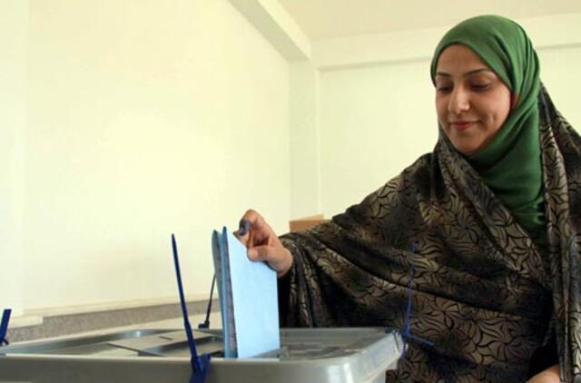 Oficialiais duomenimis Afganistane balsavo 47 proc. rinkėjų