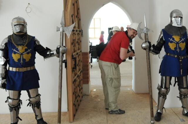 Pradėtas ikiteisminis tyrimas dėl Valdovų rūmų atstatymo