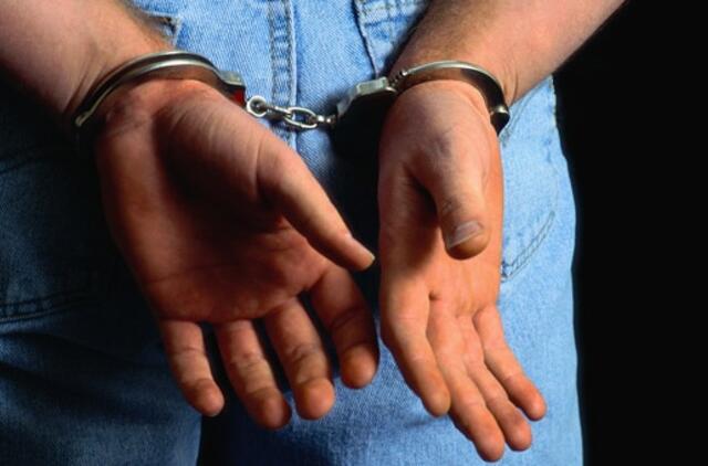 Sostinėje sulaikytas įtariamasis moksleivės išžaginimu