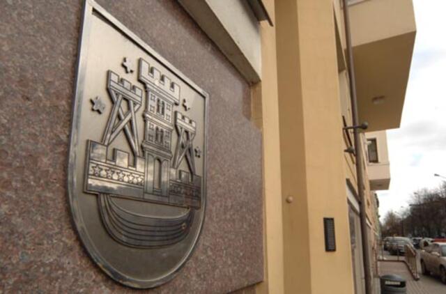 Trijų mokyklų direktorės nuobaudų išvengė