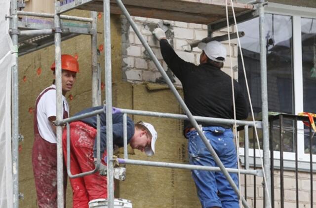 Vyriausybė pritarė privalomoms įmokoms daugiabučių remontui