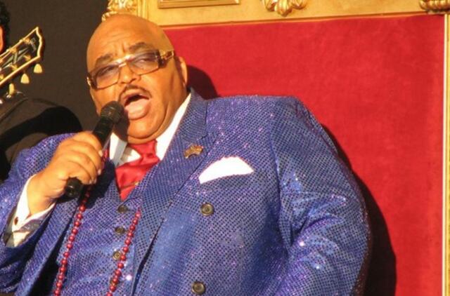 Amsterdamo oro uoste mirė dainininkas Solomonas Berkas