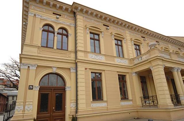 Jubiliejų mininti biblioteka populiarumo nestokoja