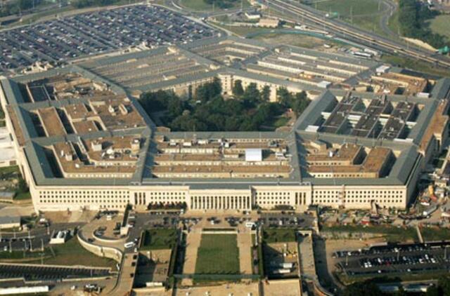 Prie Pentagono pastato aidėjo šūviai