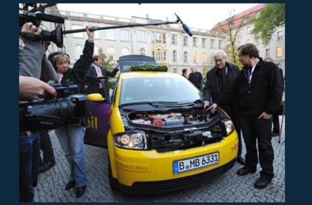 Vokiečių elektromobilis vienu įkrovimu nuvažiavo net 600 km