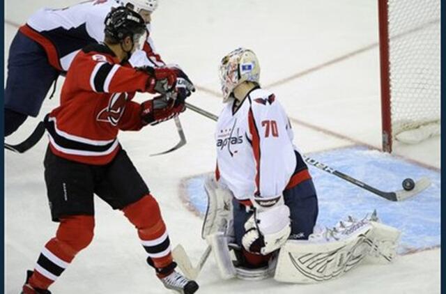 Dainius Zubrus pelnė įvartį, "Devils" nugalėjo NHL lyderius