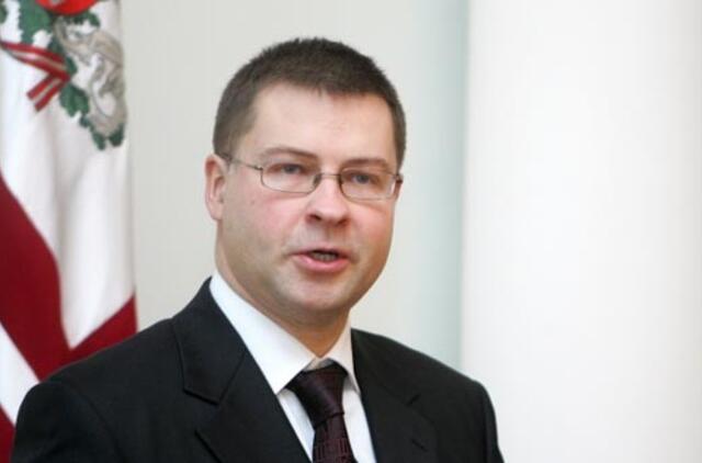 Latvijos prezidentas patikėjo formuoti vyriausybę Valdžiui Dombrovskiui